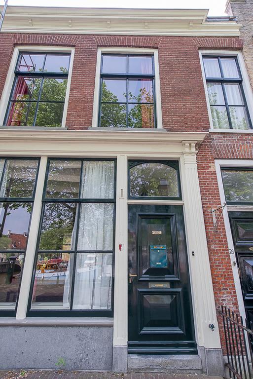 De Grote Sluis Villa Harlingen Bagian luar foto