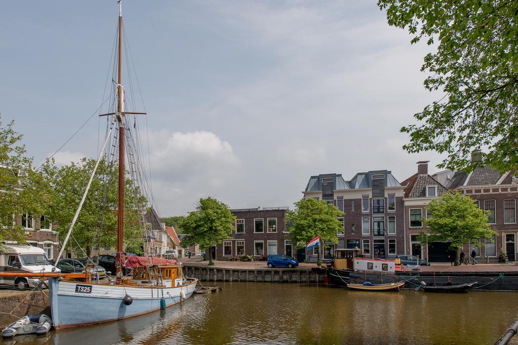 De Grote Sluis Villa Harlingen Bagian luar foto